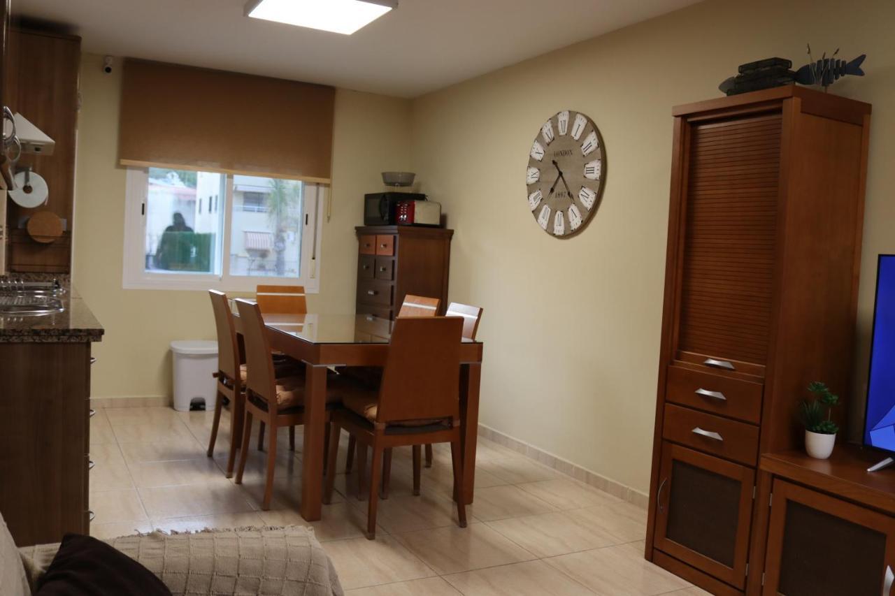 Apartamentos Carihuela Playa, Acogedor, Wifi Y Fibra Optica Torremolinos Buitenkant foto